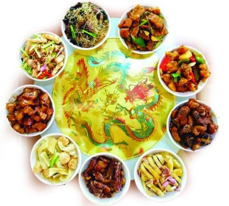 东江盐焗鸡是哪里菜，东江盐焗鸡是什么地方的菜（惠州美食穿越时光：地道东江味）