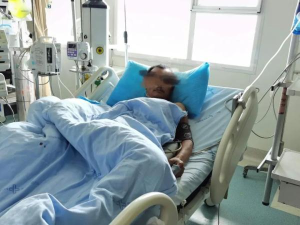 蘑菇要煮多久才熟，吃了半生不熟的蘑菇（贵州三人相约吃蘑菇）