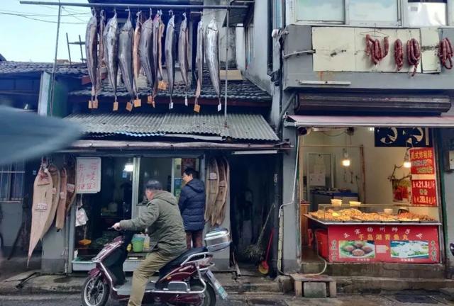 可爱蓝色海宝，微信头像，可爱蓝色海宝（“你若是正眼看了他）