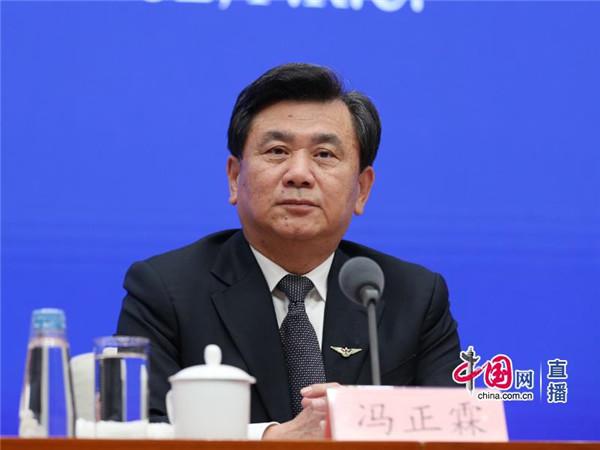 机票改签怎么收费，机票改签费用怎么算（部分航空公司机票退改签实行“阶梯费率”机场餐饮“同城同质同价”）