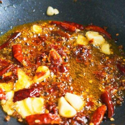 水煮鸡胸肉的做法，水煮鸡胸肉的做法猫（尝尝这道#下饭红烧菜#水煮鸡片）