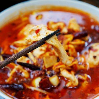 水煮鸡胸肉的做法，水煮鸡胸肉的做法猫（尝尝这道#下饭红烧菜#水煮鸡片）