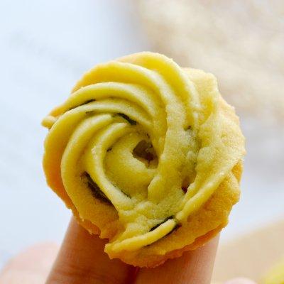 葱香曲奇饼的做法，香葱咸曲奇饼干的做法（学会这道简单又好吃的葱香咸口曲奇）