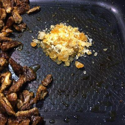 五香毛牛肉的做法，#追剧小零食#小白也能做的五香牦牛肉干