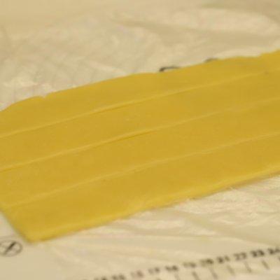 法式甜点有哪些，法式甜点有哪些品种（吃货们决不能错过的法式经典甜点）