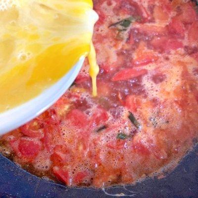 西红柿鸡蛋汤面条，西红柿鸡蛋汤面怎么做好吃（#下饭红烧菜#10分钟搞定的家常开胃西红柿鸡蛋面）