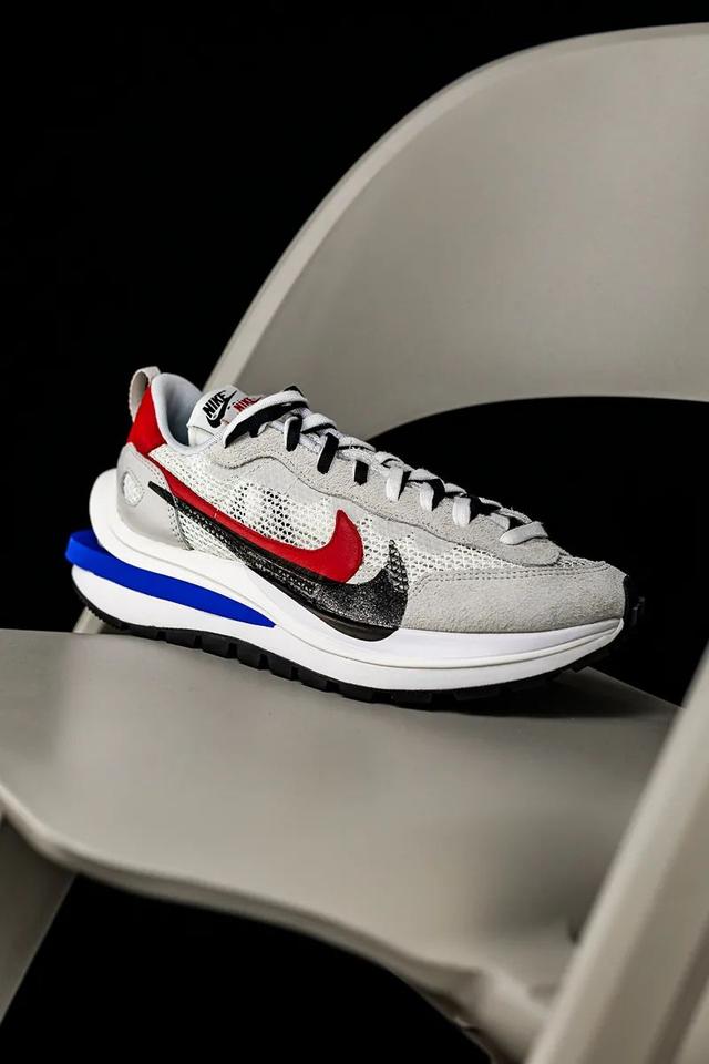 snkrs官网，snkrs是什么（冠希猛晒的情侣鞋未发先火）