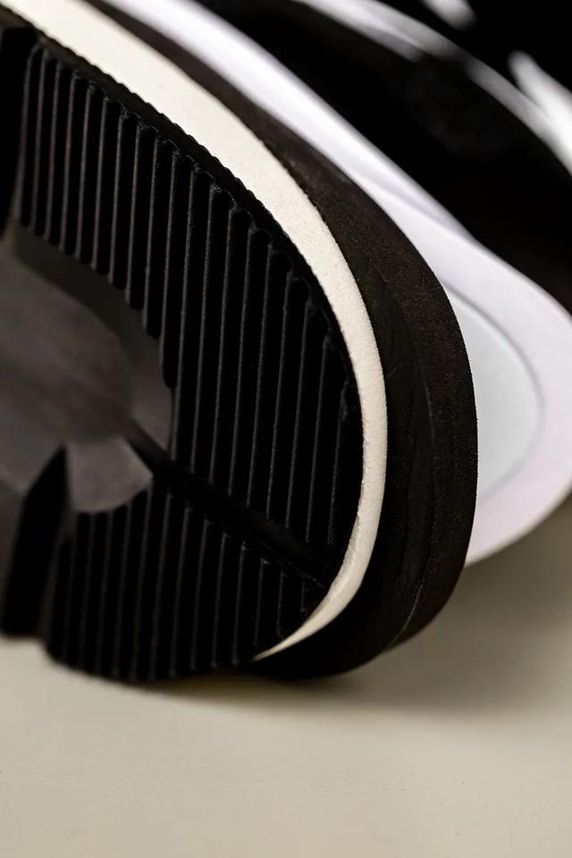 snkrs官网，snkrs是什么（冠希猛晒的情侣鞋未发先火）