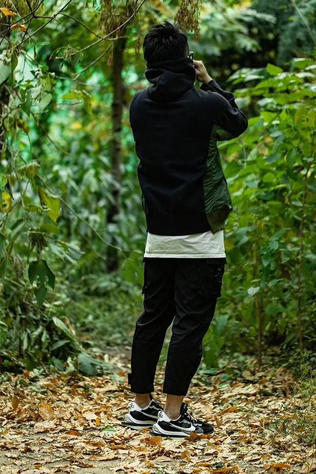 snkrs官网，snkrs是什么（冠希猛晒的情侣鞋未发先火）