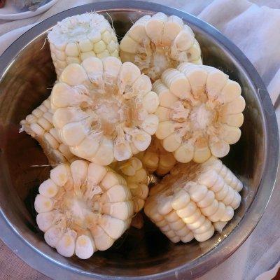 猪大骨玉米汤步骤，猪大骨和玉米怎么煮汤（冬日暖心）