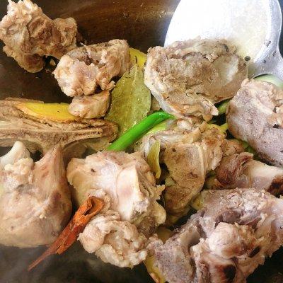 猪大骨玉米汤步骤，猪大骨和玉米怎么煮汤（冬日暖心）