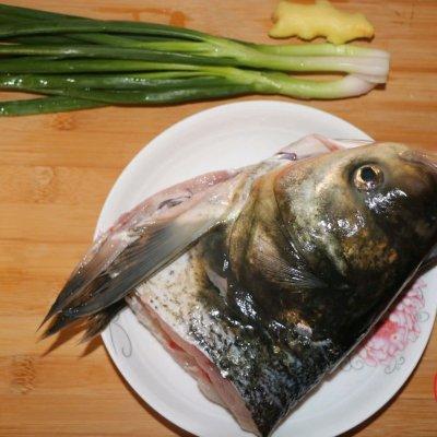 红烧鲽鱼的家常做法，在家也能做出红烧鱼头