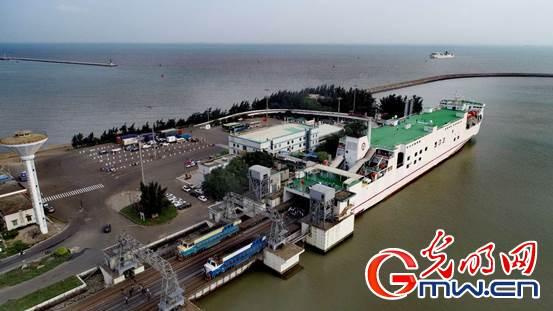 高铁动车用同一铁轨吗，高铁和动车共用铁轨吗（移动的海上“铁路”开启海南自贸港建设“加速度”）