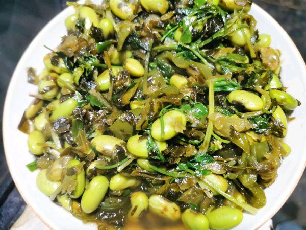 毛豆炒什么好吃，毛豆搭配啥菜炒好吃（零失败咸菜炒毛豆）