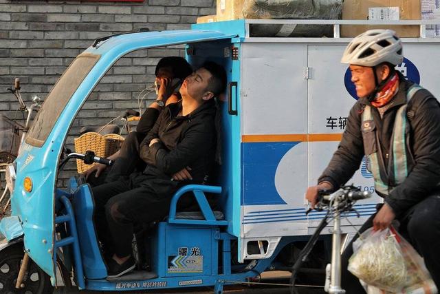 投诉圆通可以打12305投诉后果，投诉圆通可以打12305投诉后果严重吗（假如你的快递延误了）