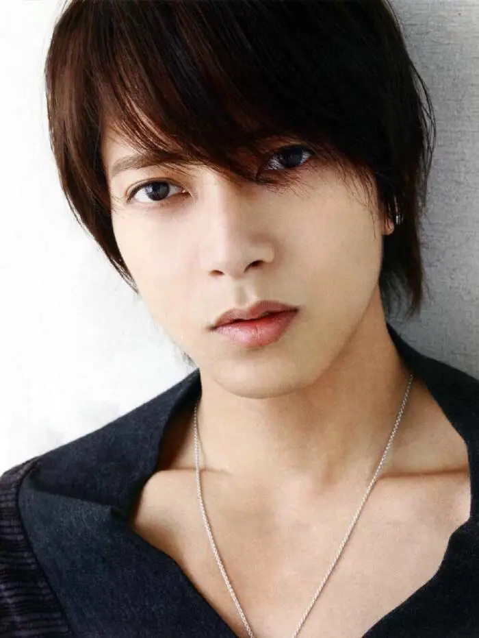 宫崎骏谈《鬼灭之刃》《千与千寻》票房差距;近藤真彦与女社长不伦;瑞