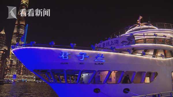 黄金鲍是什么东西，黄金鲍长什么样（1.5斤重黄金鲍拍出万元高价）