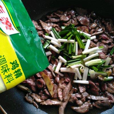 韭黄怎么做好吃，韭黄的做法（好吃到流泪的炒鸡肝）