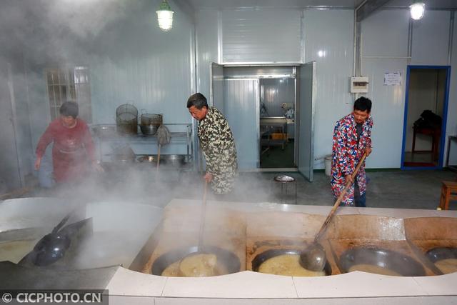 东阳市属于哪个省份，横店影视城是哪个省份（浙江东阳：红糖飘香）