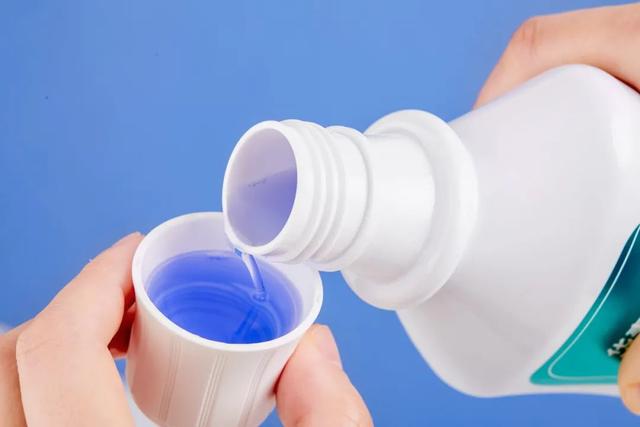 口里长溃疡怎么办，口腔溃疡怎么办（除了等它自己好）