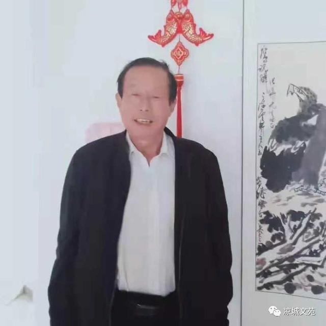 人物作文400字，描写人物的作文400字左右（人物通讯丨铁打的共产党员刘洪臣/尹燕忠）