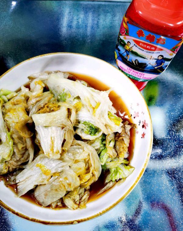 生菜球怎么做好吃，姜末豆腐炒生菜球的做法（学会当生菜遇到耗油）