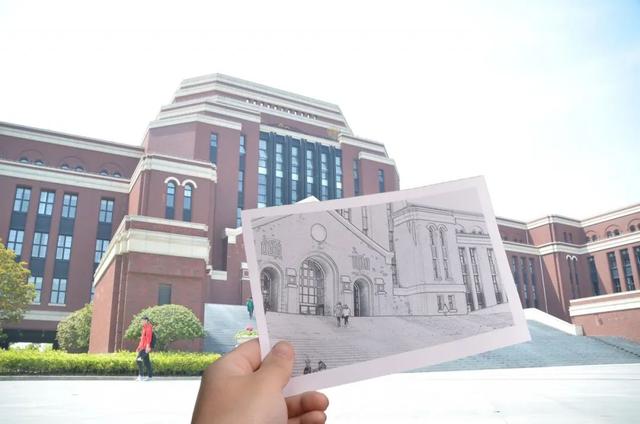 华东理工大学图书馆，华东理工大学图书馆对外开放吗（“云游”沪上37所高校图书馆）