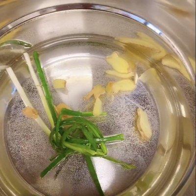 清蒸螃蟹的做法步骤，清蒸螃蟹的做法和步骤（#牛气冲天#超级鲜美的清蒸大闸蟹）