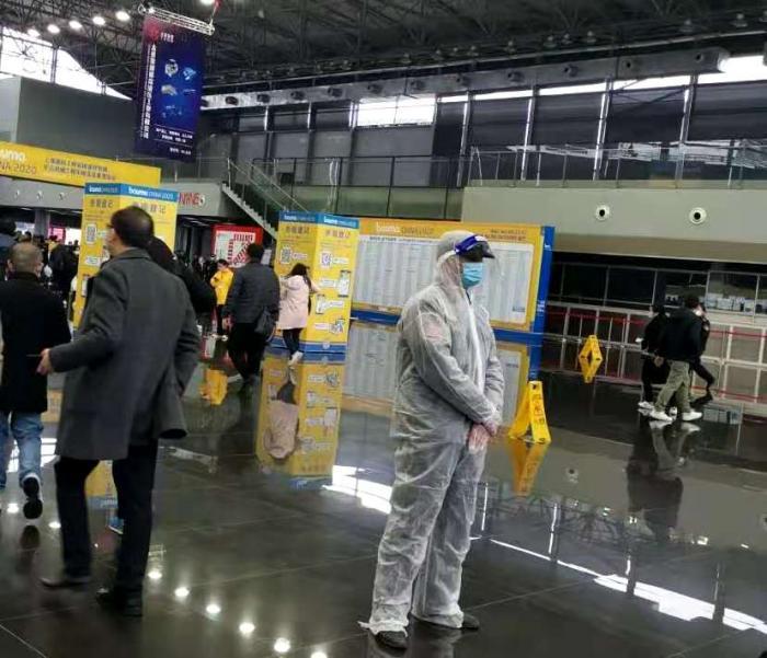 上海工程机械宝马展 近3000家国内外巨头齐聚浦东 上海工程机械宝马展如期举行