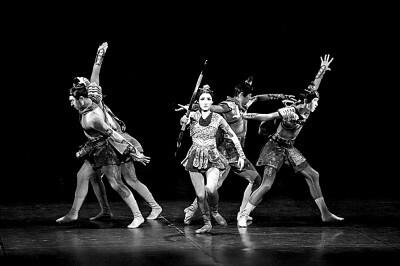 独守空房什么意思，守空房是守寡的意思吗（《木兰辞》拟声词的“译”闻趣谈）