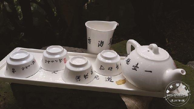 陶组词造句，陶组词（陶组词造句（“陶”与“瓷”——嵊州这两对夫妻坚持着对艺术的执守）