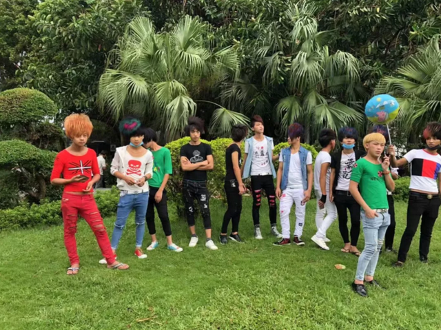 杀马特是什么意思，杀马特什么意思（他们不过是最底层的打工少年）