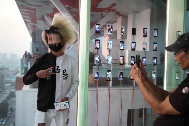 杀马特是什么意思，杀马特什么意思（他们不过是最底层的打工少年）