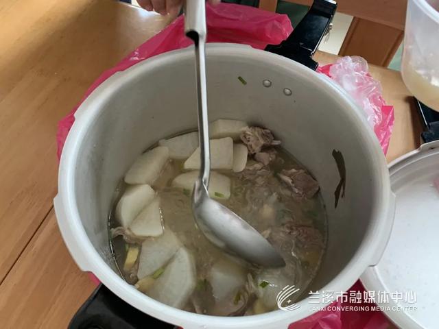 带洋或羊字的喜庆成语，带洋或羊字的喜庆成语大全（香~送到兰溪的蒙古国“喜羊羊”）