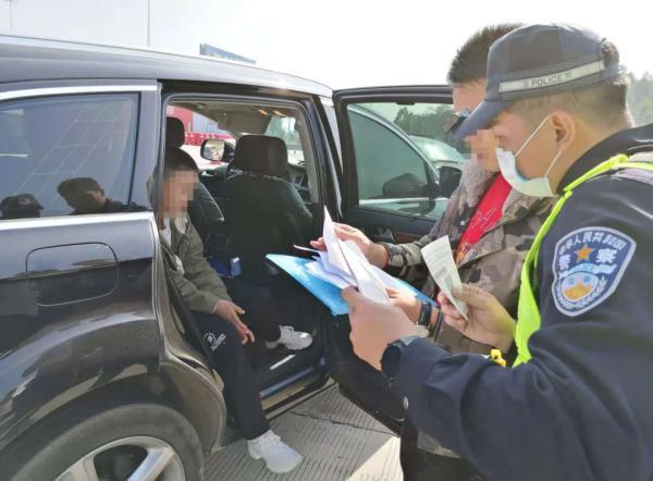 高速上超速怎么处罚，最新高速公路超速处罚标准（小车高速上超速了）