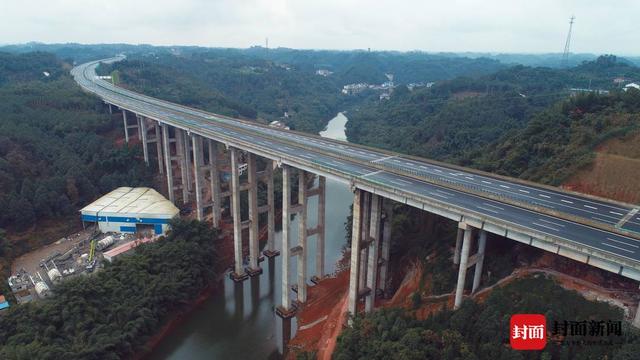 成都三绕全长多少公里，三绕一圈多少公里（成都“三绕”90分钟到宜宾）