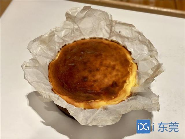 为什么叫巴斯克蛋糕，巴斯克蛋糕为什么要冷藏四个小时（在家就能烤出巴斯克蛋糕）