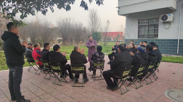 庄稼地里的故事，党校教授讲的为啥都是“庄稼地里那些事”