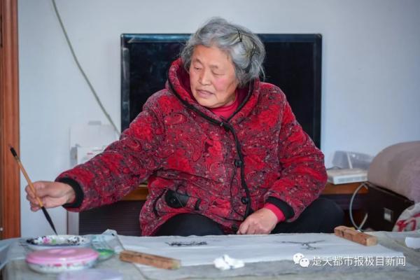 简笔画香烟头的画法，简笔画香烟头的画法大全（身患重病后，一个心愿让人泪目）