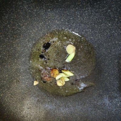 青豆的做法大全家常菜，青豆的做法（这么做火腿玉米青豆营养又下饭）