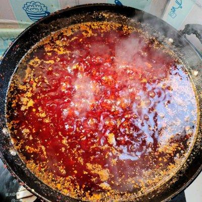 麻辣火锅底料配方，麻辣火锅底料哪个牌子最正宗好吃（香浓美味的自制麻辣火锅底料）