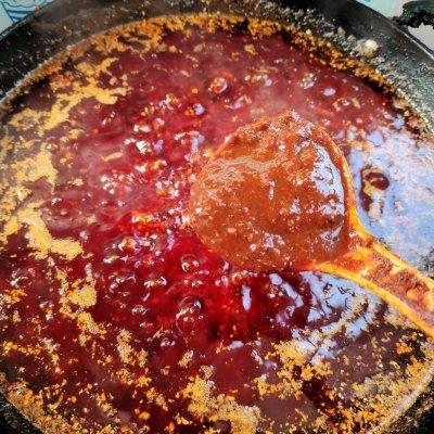 麻辣火锅底料配方，麻辣火锅底料哪个牌子最正宗好吃（香浓美味的自制麻辣火锅底料）