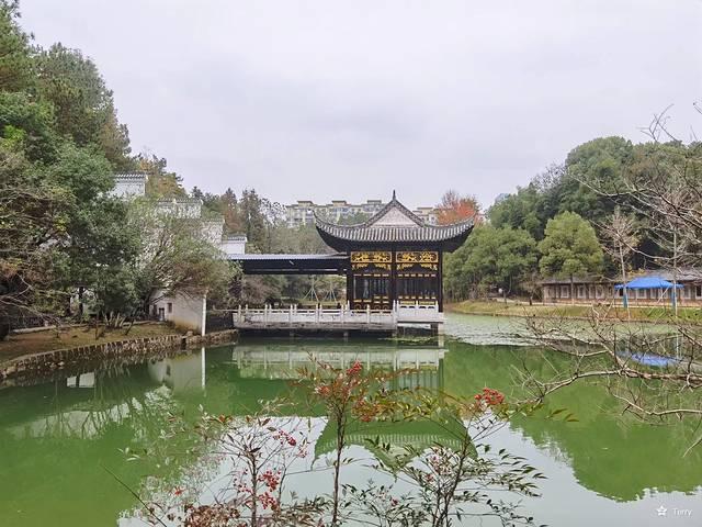 上海到景德镇多少距离，上海到景德镇多少距离高铁（我在China看china）