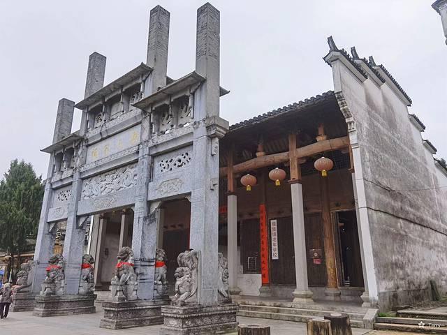 上海到景德镇多少距离，上海到景德镇多少距离高铁（我在China看china）