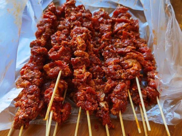 烤箱版烤羊肉串，烤箱版烤羊肉串百科（简单易做的#家庭烤箱版羊肉串#）