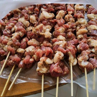 烤箱版烤羊肉串，烤箱版烤羊肉串百科（简单易做的#家庭烤箱版羊肉串#）