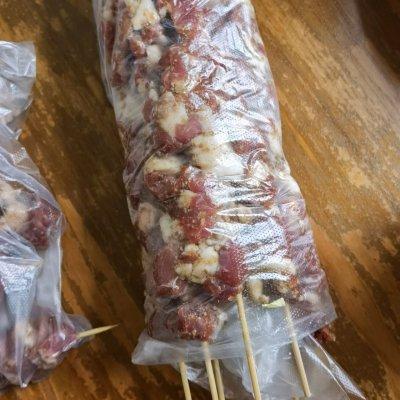 烤箱版烤羊肉串，烤箱版烤羊肉串百科（简单易做的#家庭烤箱版羊肉串#）