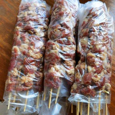 烤箱版烤羊肉串，烤箱版烤羊肉串百科（简单易做的#家庭烤箱版羊肉串#）