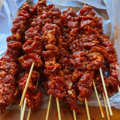 烤箱版烤羊肉串，烤箱版烤羊肉串百科（简单易做的#家庭烤箱版羊肉串#）