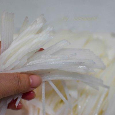 怎样做鱼骨汤好喝呢，怎样做鱼骨汤好喝呢窍门（几分钟搞定鱼骨萝卜汤）